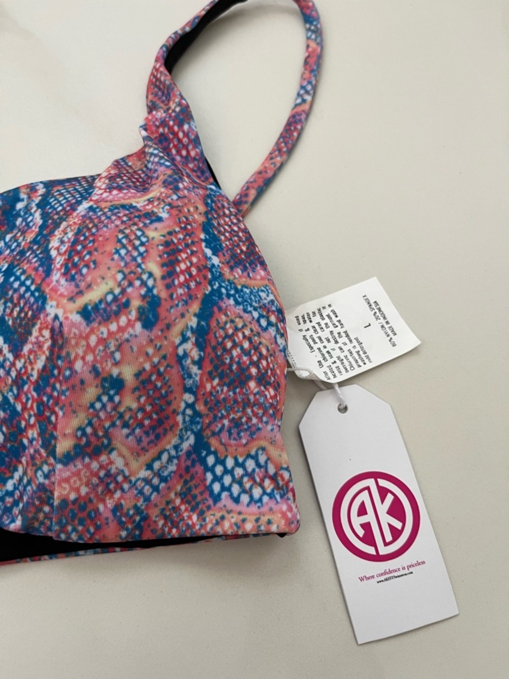 Colorful Pink & Blue Patterned Bikini Top padded Large - Picture 4 of 7